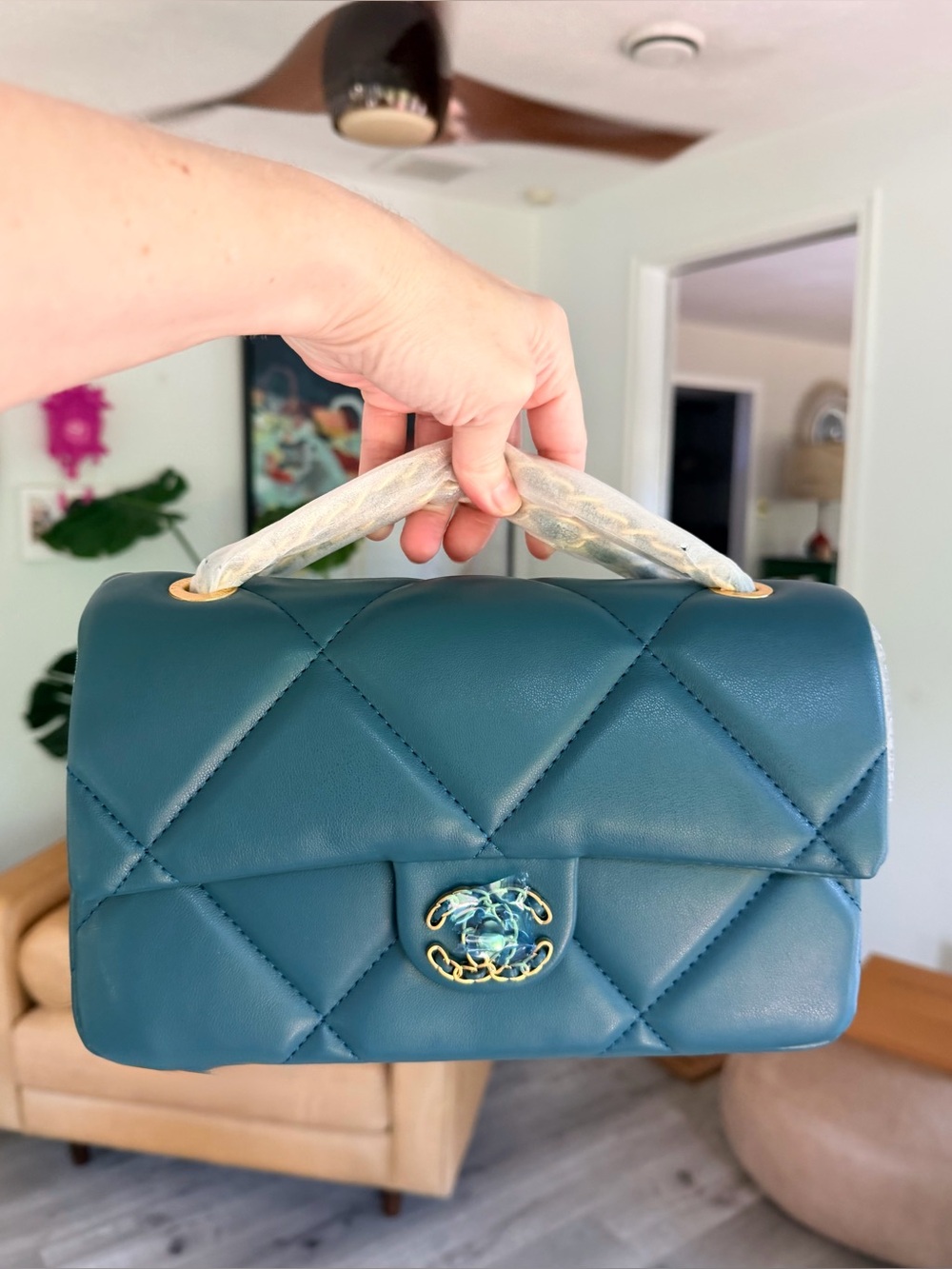 FULL SET BRAND NEW in Box Rich Teal Lambskin
Chanel 19 Flap Bag w Gold Hardware